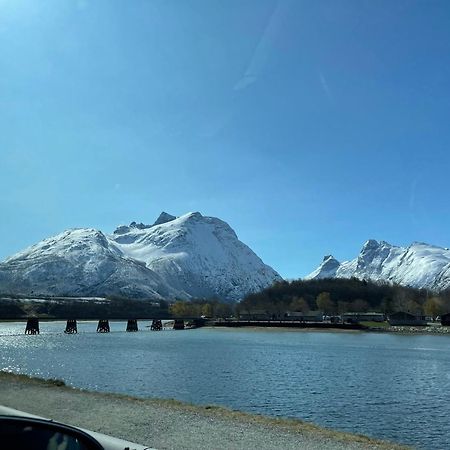Bakkebo Trollstigen Apartment Andalsnes Bagian luar foto